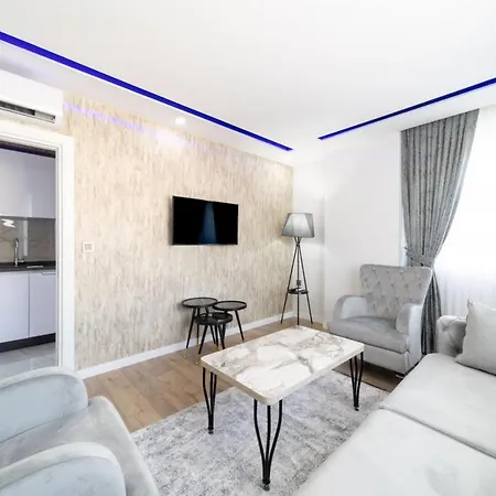 Modern And Central Duplex Apartment Near Beach In Antalya